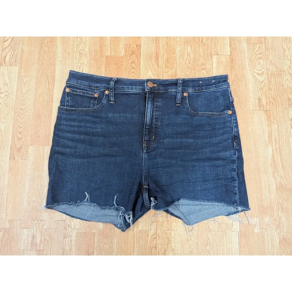 Madewell Mid-Rise Cut Off Distressed Blue Denim Jean Shorts Sz 31 Womens